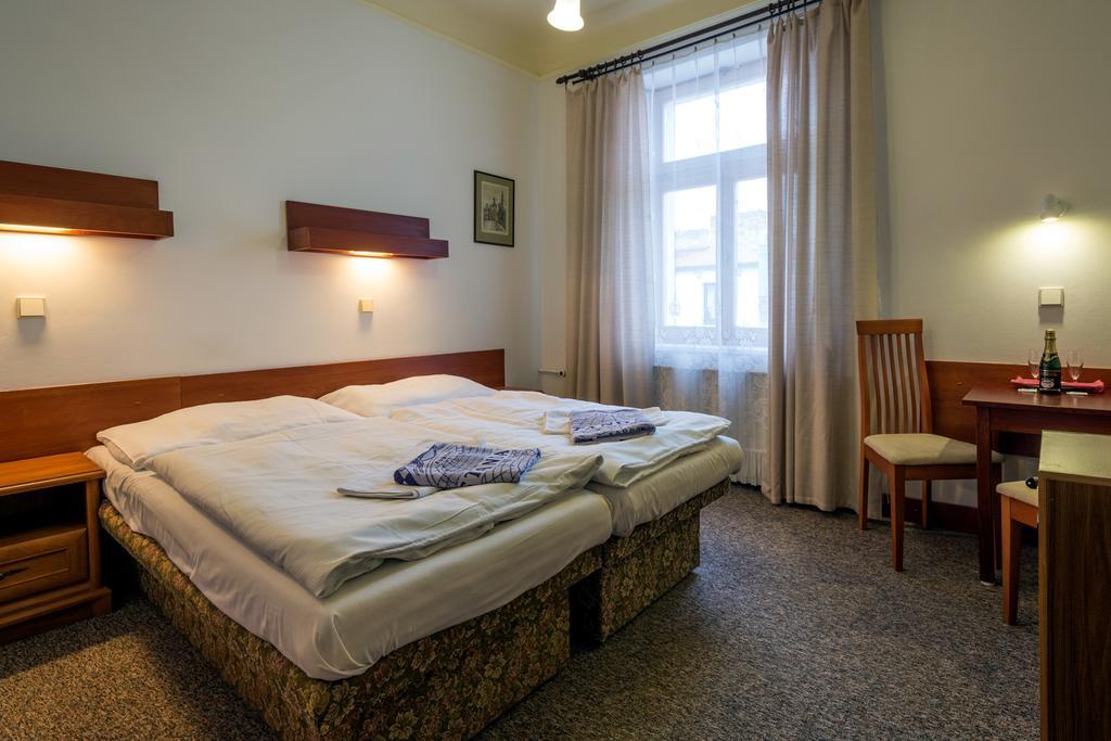 Hotel & Residence Royal Standard Prague Chambre photo