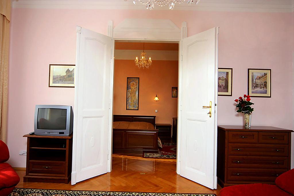 Hotel & Residence Royal Standard Prague Chambre photo