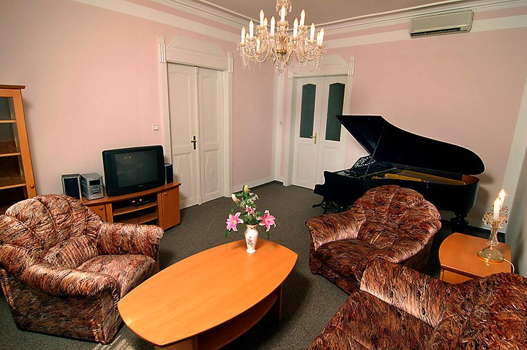 Hotel & Residence Royal Standard Prague Chambre photo